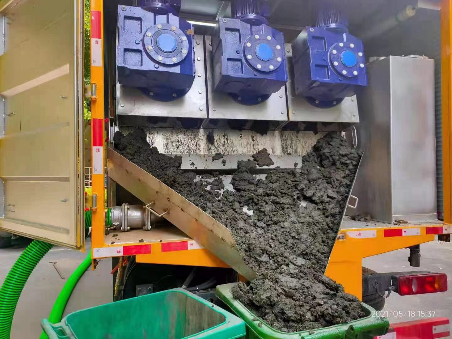 富拉尔基化粪池清掏城市维护站-泥浆净化干湿分离处理